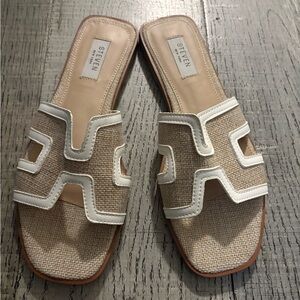 Seven7 Tan and White Women's Slide Sandals